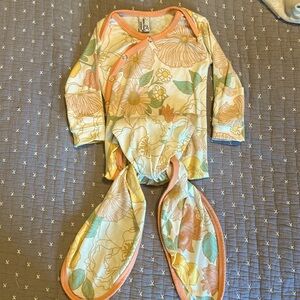 Floral Knotted Newborn Gown